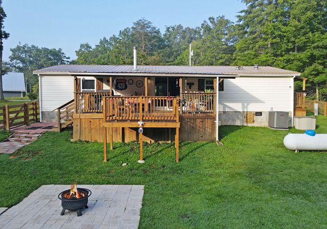 41 Old Wilscott Lane, Blairsville, GA 30512