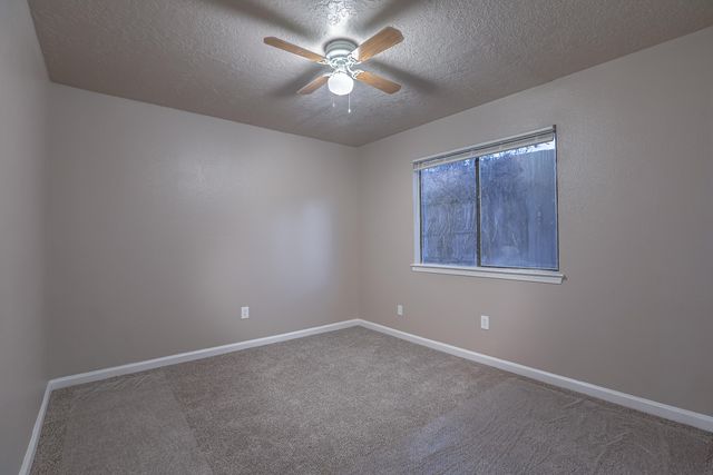 7124 Maxim Court NW, Albuquerque, NM 87120