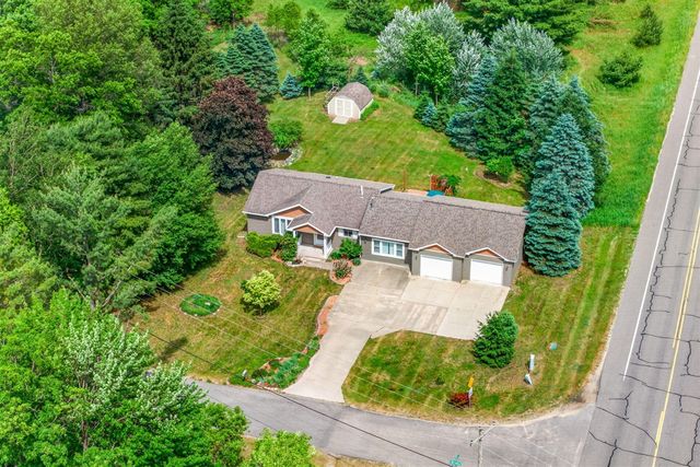 8508 Wood Street, Mecosta, MI 49332