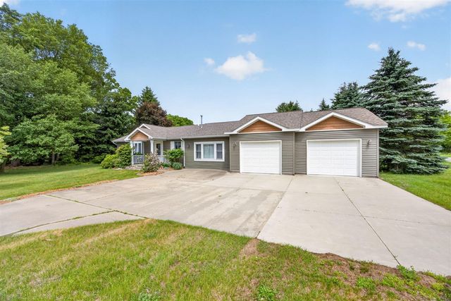 8508 Wood Street, Mecosta, MI 49332