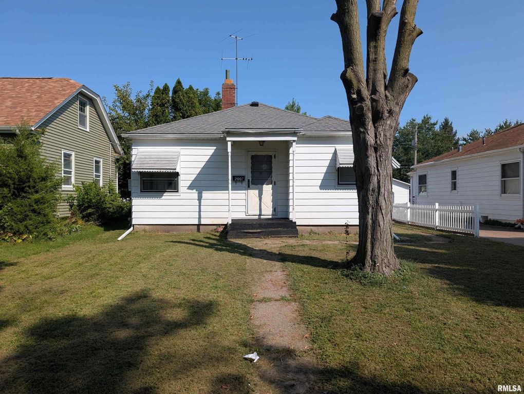 2007 46TH Street, Rock Island, IL 61201