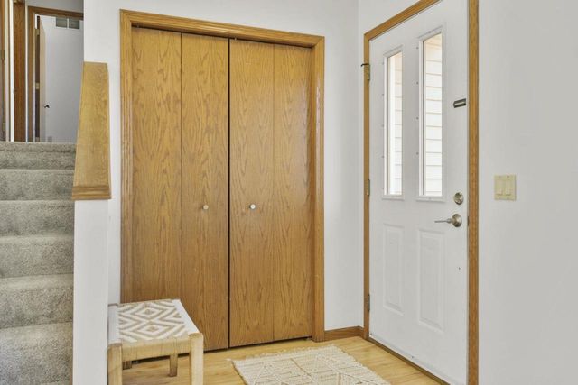 17 Kresteller Circle, Madison, WI 53719