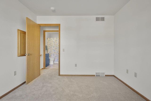 17 Kresteller Circle, Madison, WI 53719