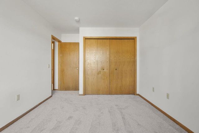 17 Kresteller Circle, Madison, WI 53719