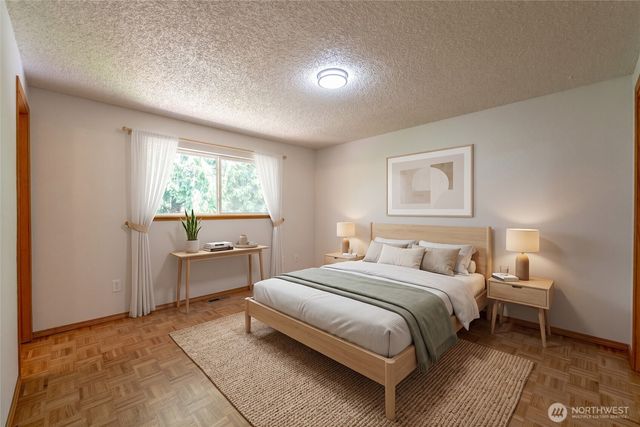 1127 204th Place SE, Bothell, WA 98012