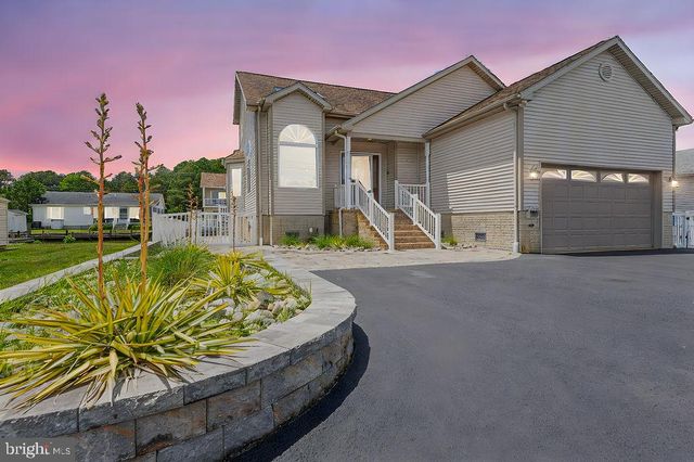 10427 NEW QUAY RD, Ocean City, MD 21842