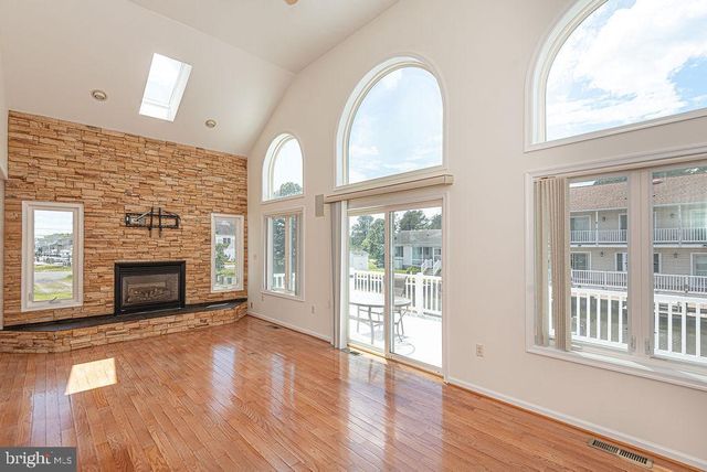 10427 NEW QUAY RD, Ocean City, MD 21842