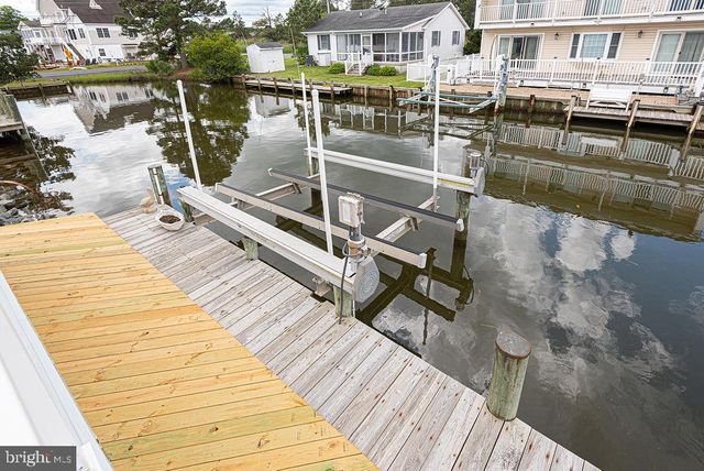 10427 NEW QUAY RD, Ocean City, MD 21842