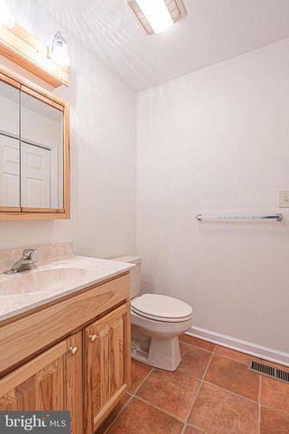 10427 NEW QUAY RD, Ocean City, MD 21842