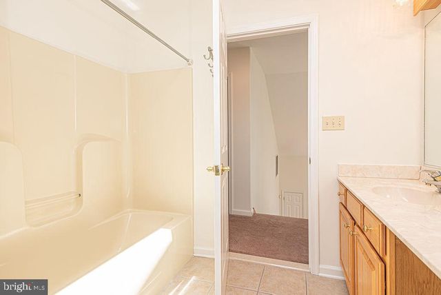 10427 NEW QUAY RD, Ocean City, MD 21842