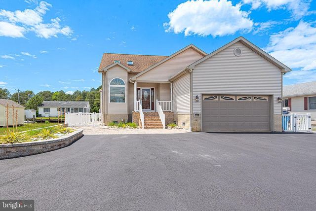 10427 NEW QUAY RD, Ocean City, MD 21842