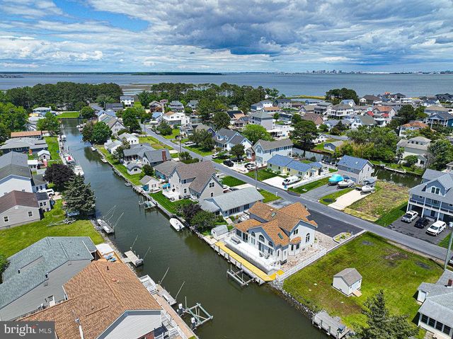 10427 NEW QUAY RD, Ocean City, MD 21842