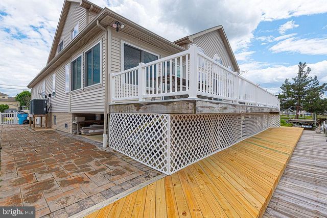 10427 NEW QUAY RD, Ocean City, MD 21842