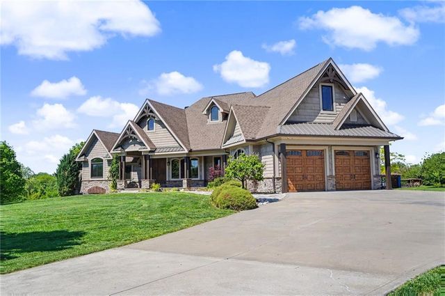 2853 W 131st Street, Olathe, KS 66061