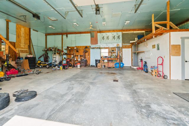 17994 Claypool Road SE, Newark, OH 43056