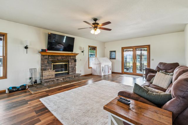 17994 Claypool Road SE, Newark, OH 43056