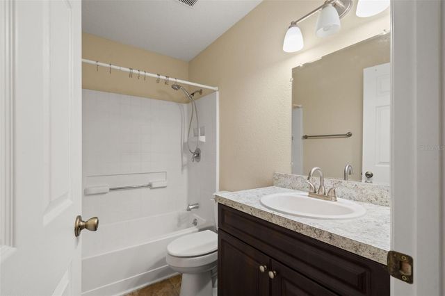 843 VILLAGE DRIVE, Brooksville, FL 34601