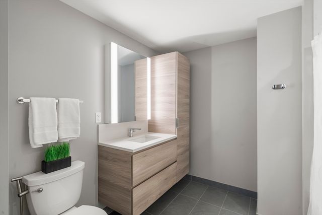 135 Seaport Blvd 1609, Boston, MA 02210