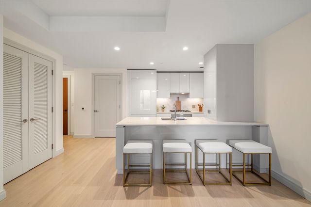 135 Seaport Blvd 1609, Boston, MA 02210