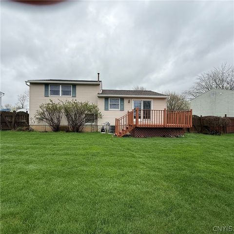 4306 Amblewood Lane, Clay, NY 13041