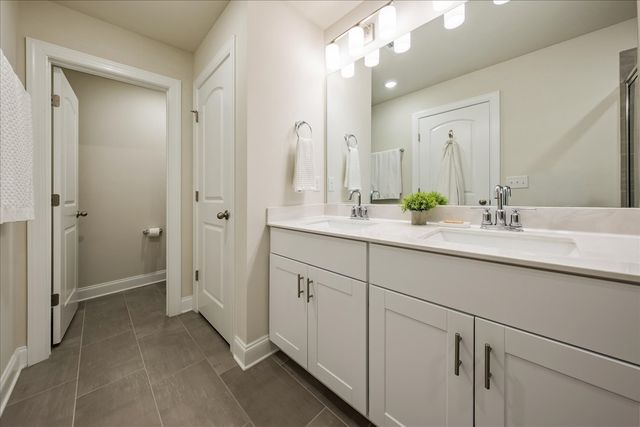 729 Prairie View Dr, Columbia, TN 38401