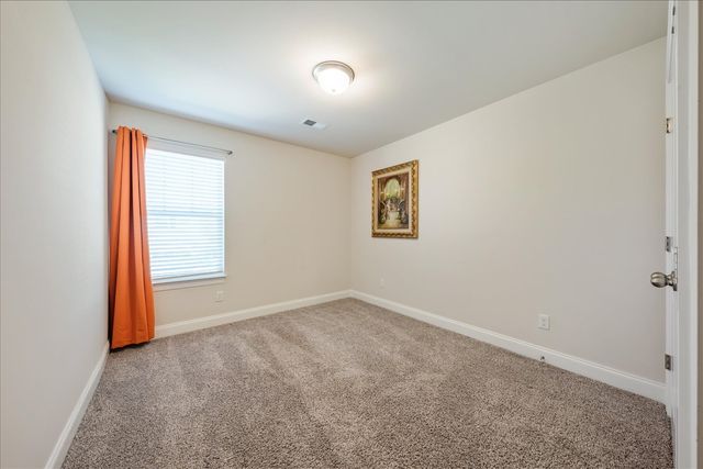 729 Prairie View Dr, Columbia, TN 38401