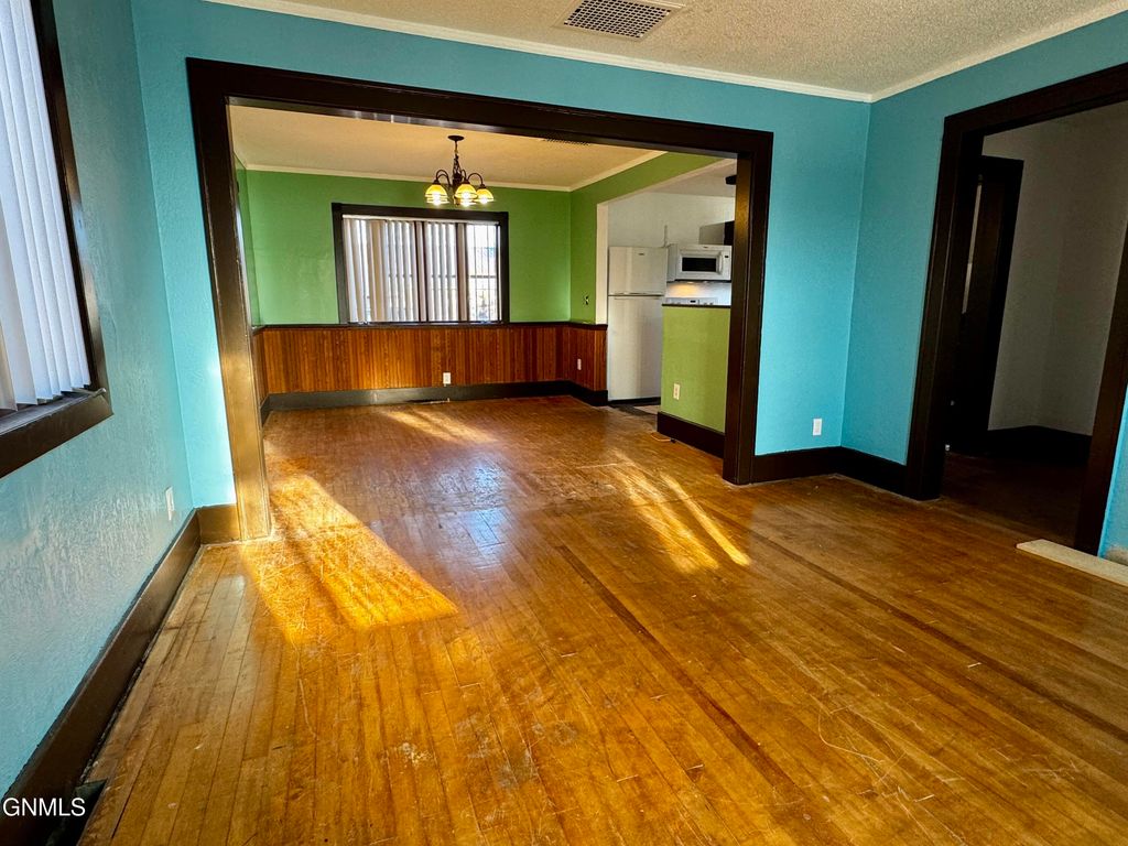 205 Wilcox N, Buffalo, ND 58011 photo 12
