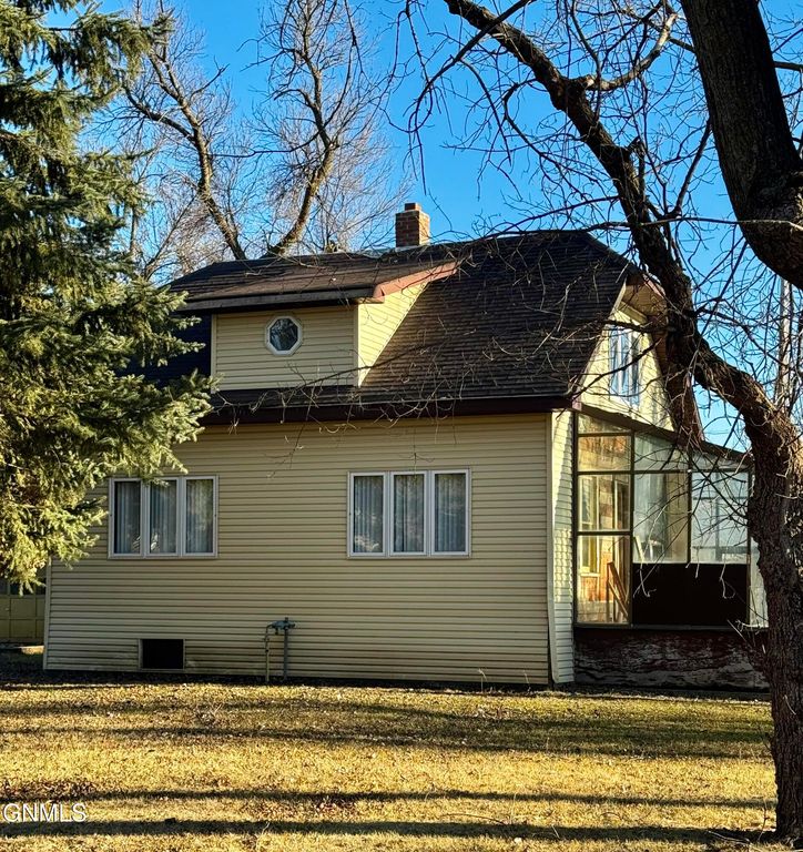205 Wilcox N, Buffalo, ND 58011 photo 24