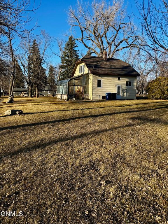 205 Wilcox N, Buffalo, ND 58011 photo 28