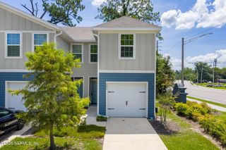 5992 CREEKSIDE CROSSING Drive, Jacksonville, FL 32210