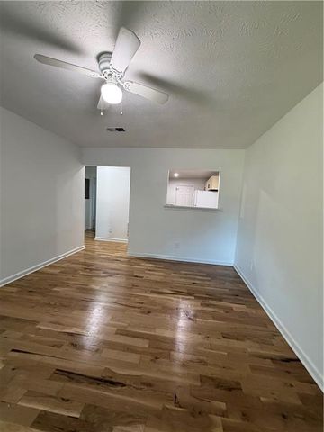 5851 Lone Oak Drive SW, Mableton, GA 30126