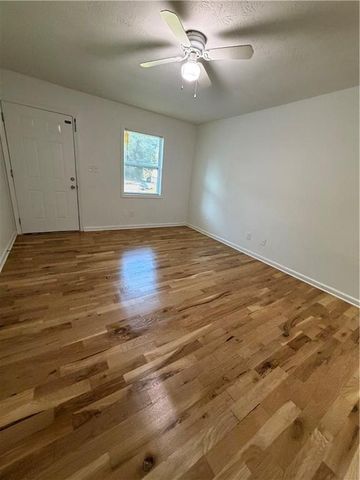 5851 Lone Oak Drive SW, Mableton, GA 30126