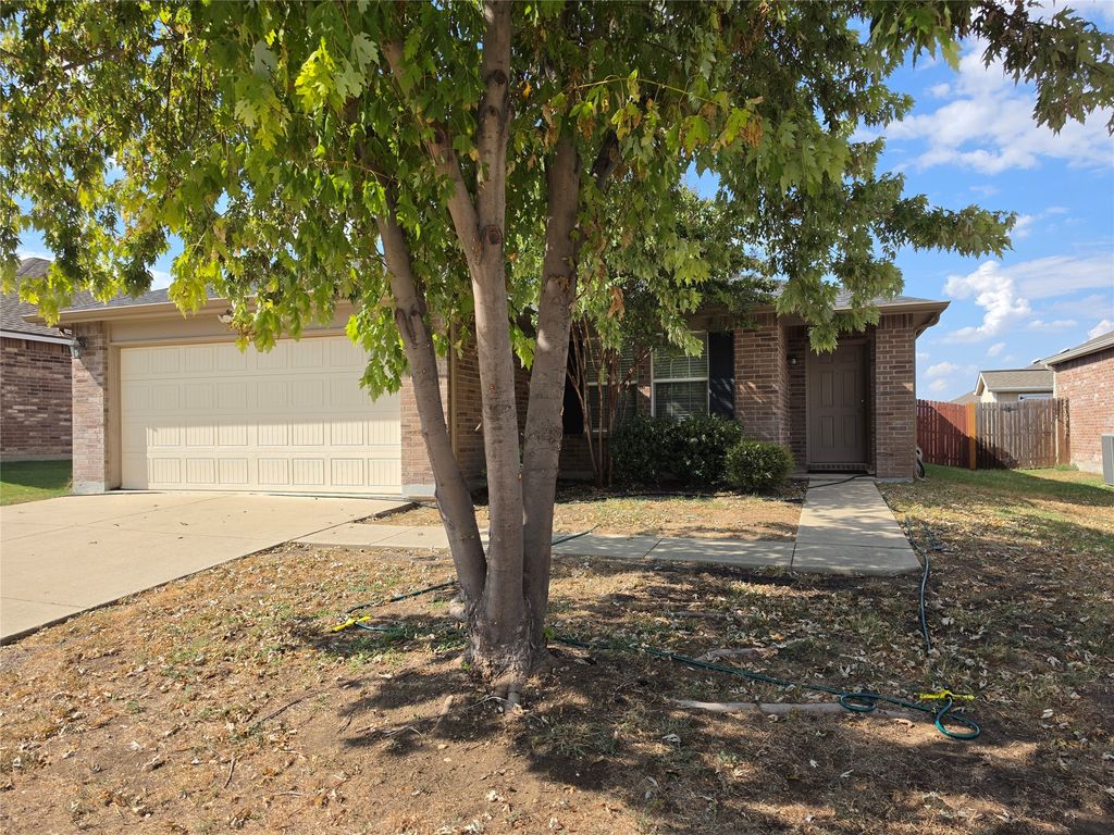 6012 Fantail Drive, Fort Worth, TX 76179 — exterior