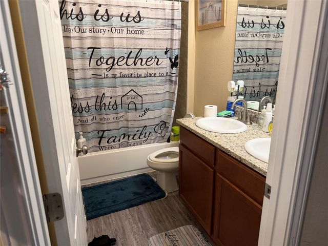 1300 Hausman, Lockhart, TX 78644