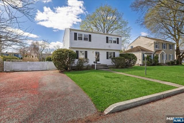 705 Wilson Court, River Vale, NJ 07675