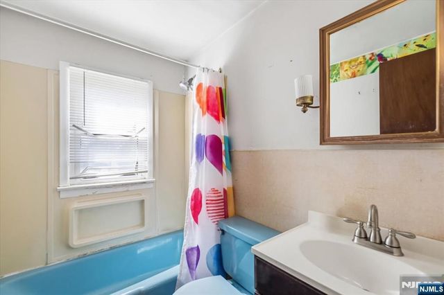 705 Wilson Court, River Vale, NJ 07675
