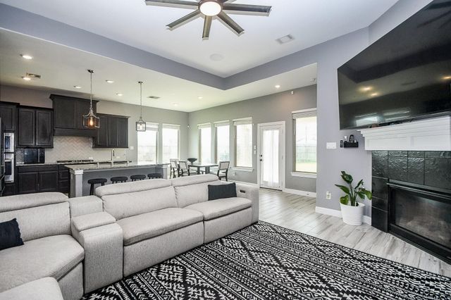 29410 Windover Peak Court, Katy, TX 77494
