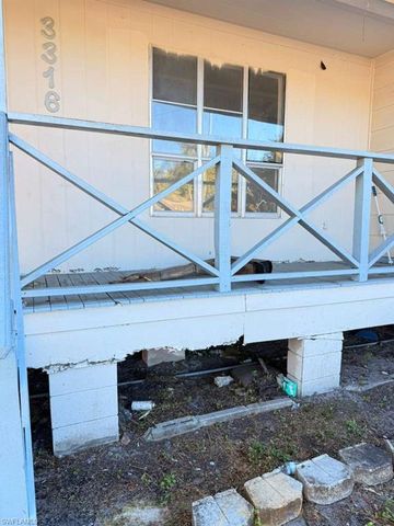 3316 Armstrong CT, Fort Myers, FL 33916