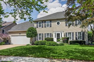 2815 Carriage Way, Aurora, IL 60504