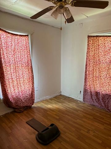 2671 Moffatt Avenue, Dallas, TX 75216