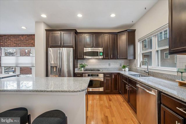 5608 44TH AVE, Hyattsville, MD 20781