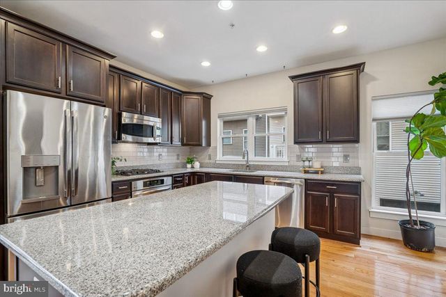 5608 44TH AVE, Hyattsville, MD 20781