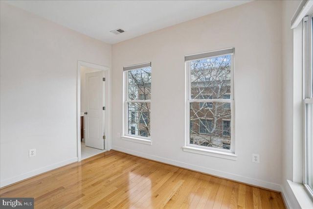 5608 44TH AVE, Hyattsville, MD 20781