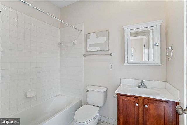 5608 44TH AVE, Hyattsville, MD 20781