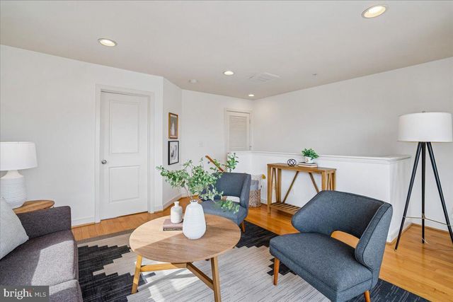 5608 44TH AVE, Hyattsville, MD 20781