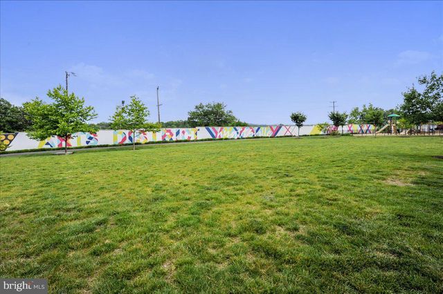 5608 44TH AVE, Hyattsville, MD 20781