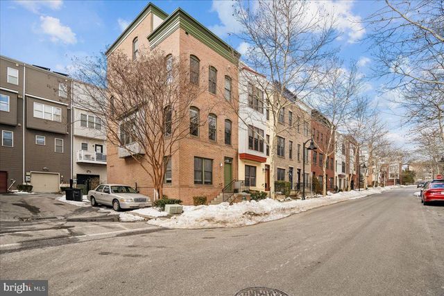 5608 44TH AVE, Hyattsville, MD 20781