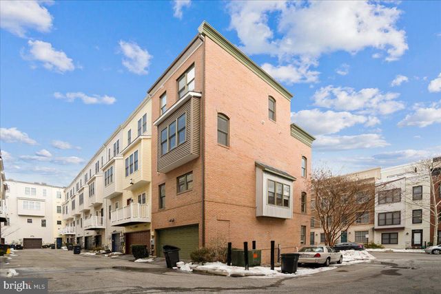 5608 44TH AVE, Hyattsville, MD 20781