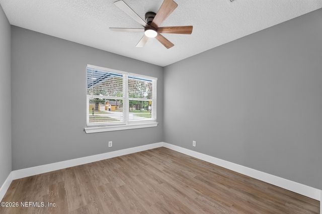 1832 PLAINFIELD Avenue, Orange Park, FL 32073