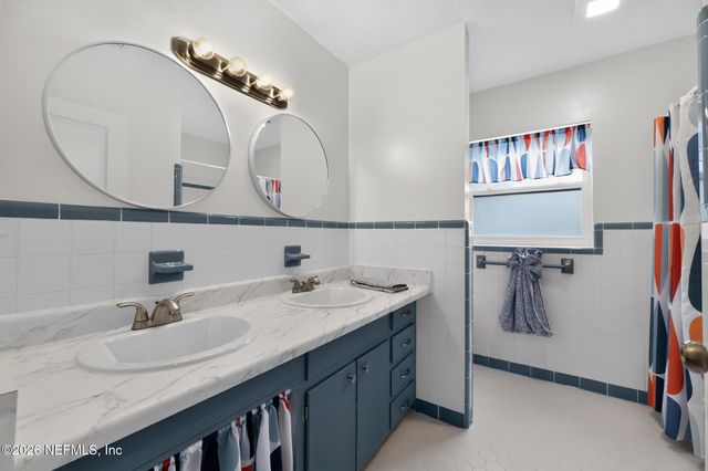 1832 PLAINFIELD Avenue, Orange Park, FL 32073